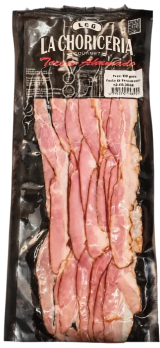 Tocino ahumado envasado